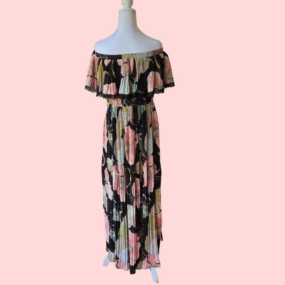Beulah Style Black Floral Off Shoulder Full Length Maxi Dress Size M/L - Picture 4 of 12